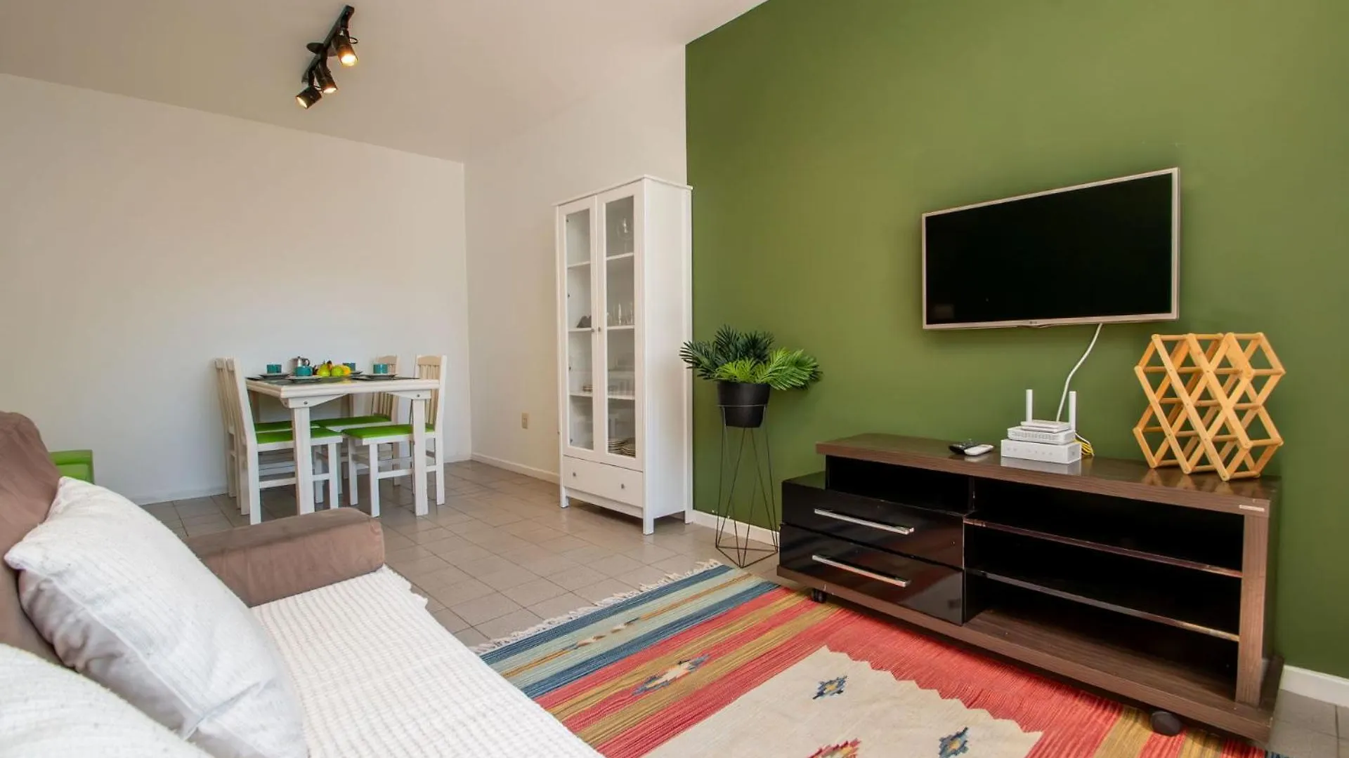 Apartment Apto No Centro De Balneario Camboriu Cr9789 Brazil